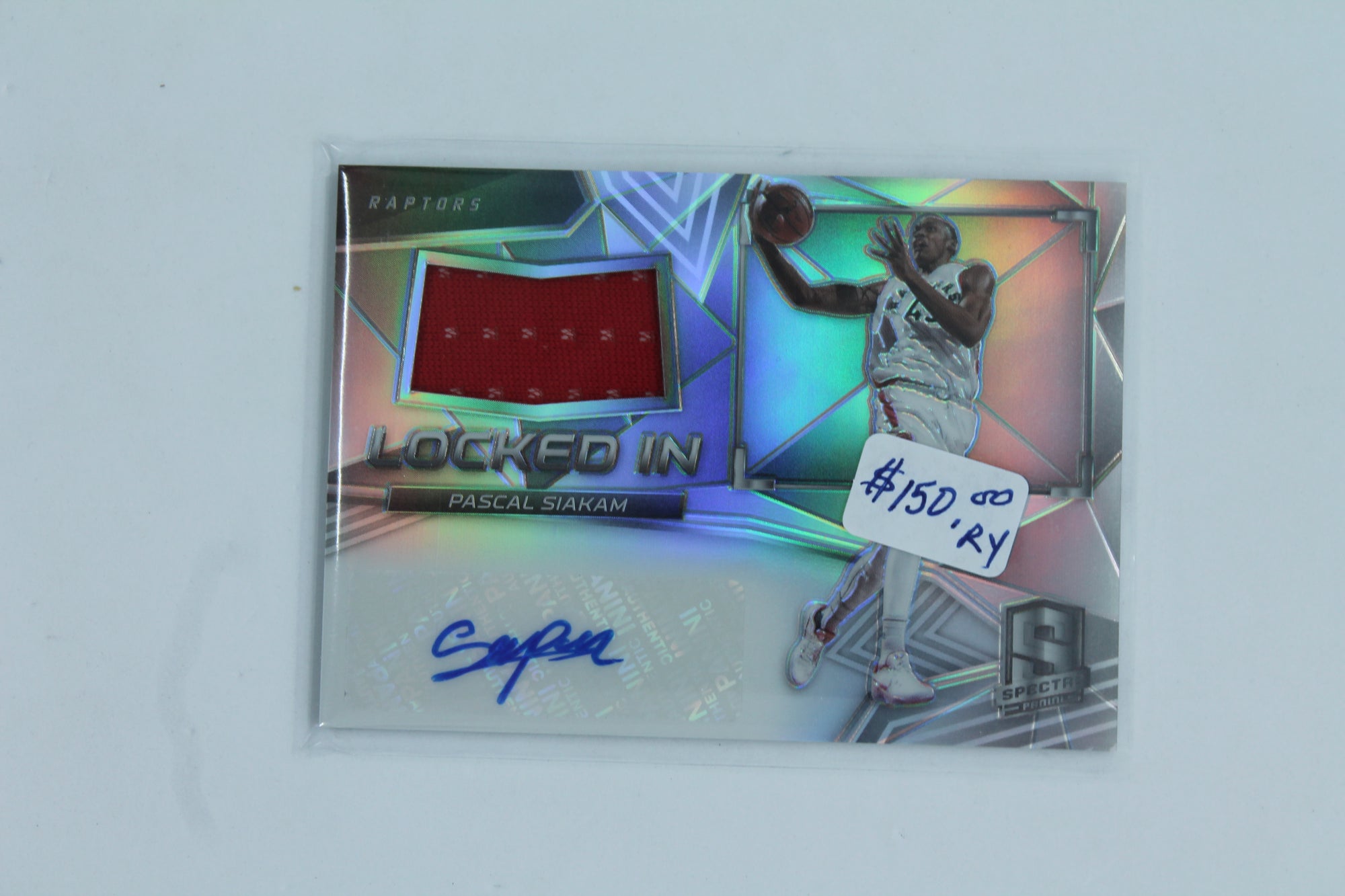 2016-17 Panini Spectra - Locked In Autographed Memorabilia - #45 Pascal Siakam #169/199