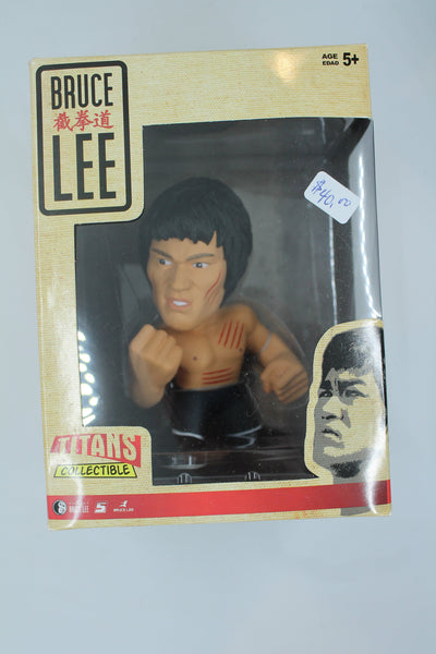 Bruce Lee Round 5 Titan Collectible Figure - No Shirt with Scratches