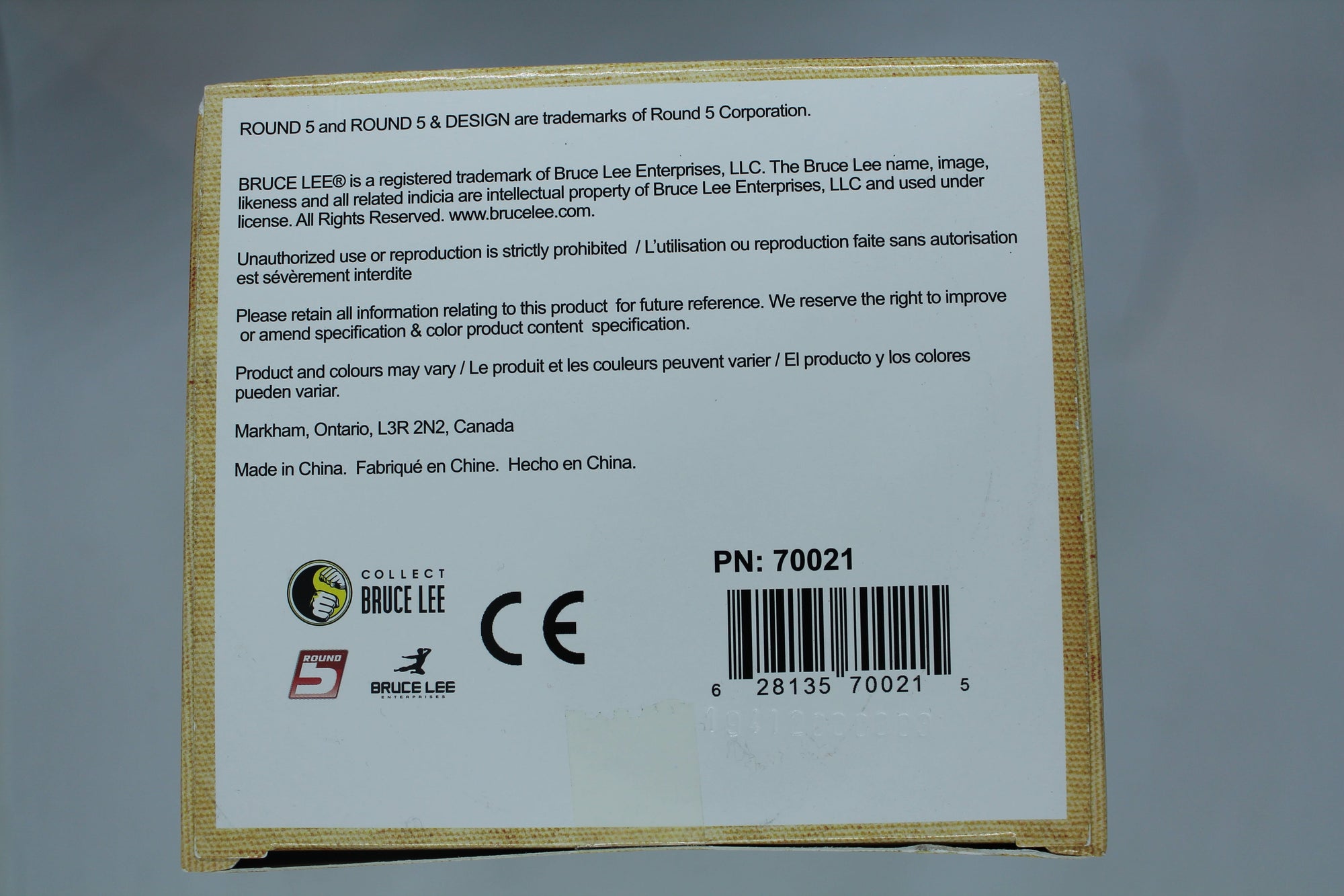 Bruce Lee Round 5 Titan Collectible Figure - No Shirt with Scratches