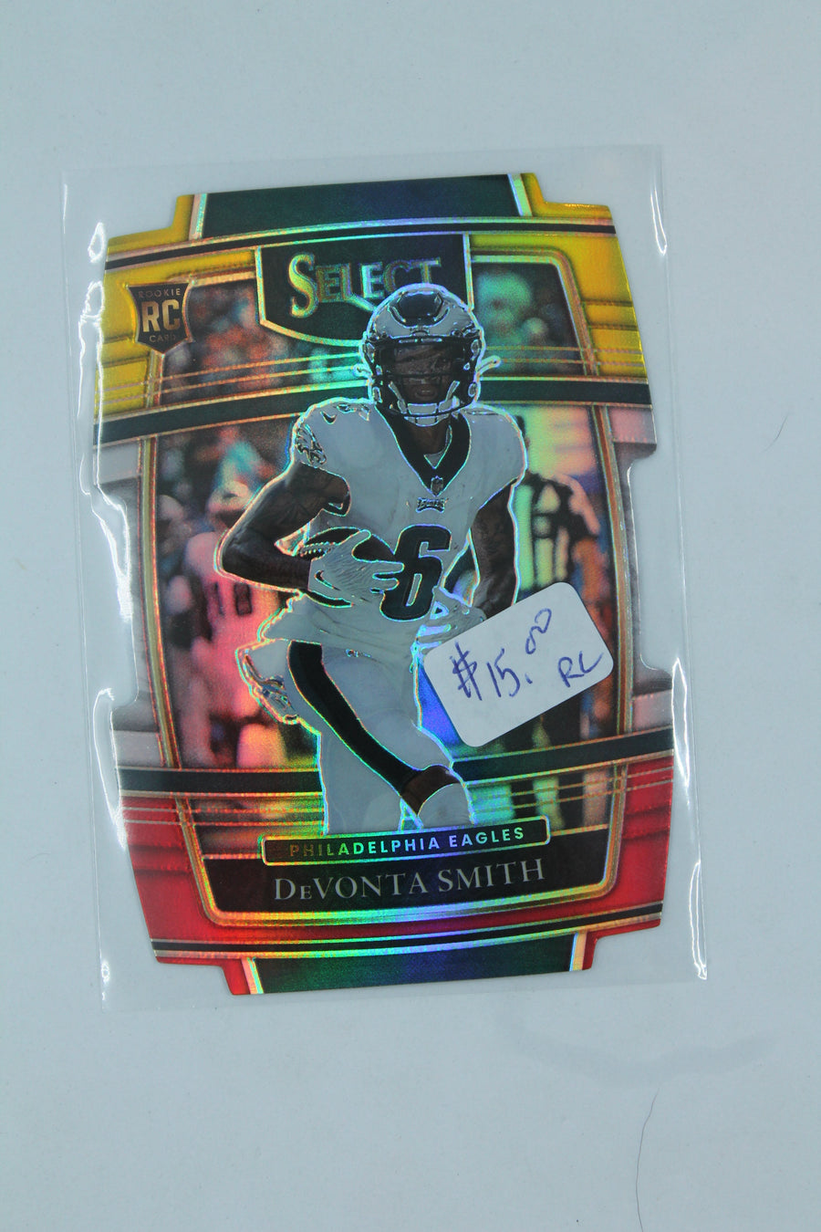 DeVonta Smith 2021 Panini Select Red and Yellow Prizm Die-Cut Rookie Card