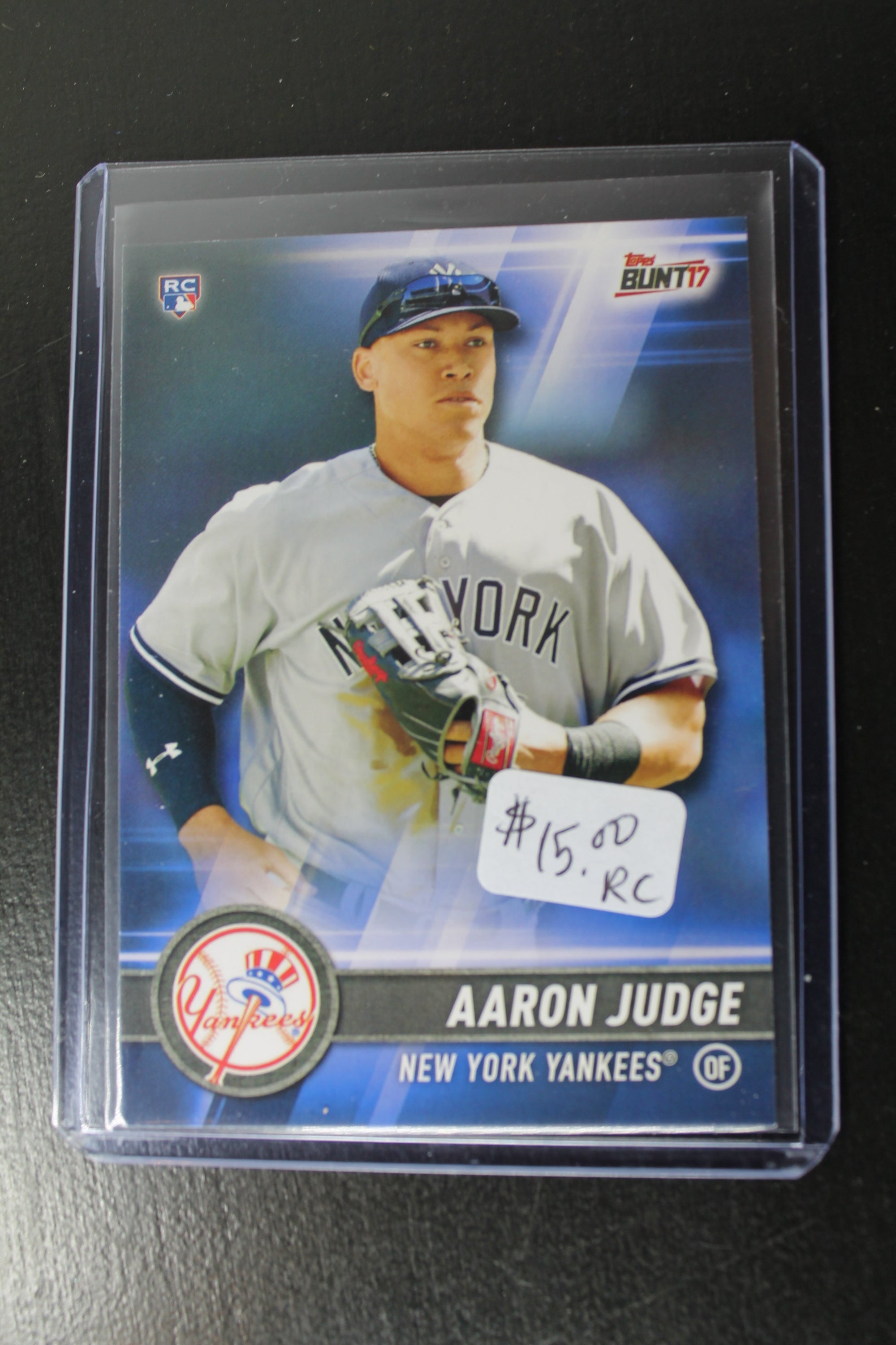 Aaron Judge 2017 Topps Bunt Rookie Card