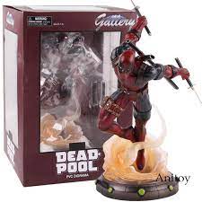 Marvel Legends Deadpool 2 PVC Diorama Gallery Diamond Select Figure (some box damage-see pics)