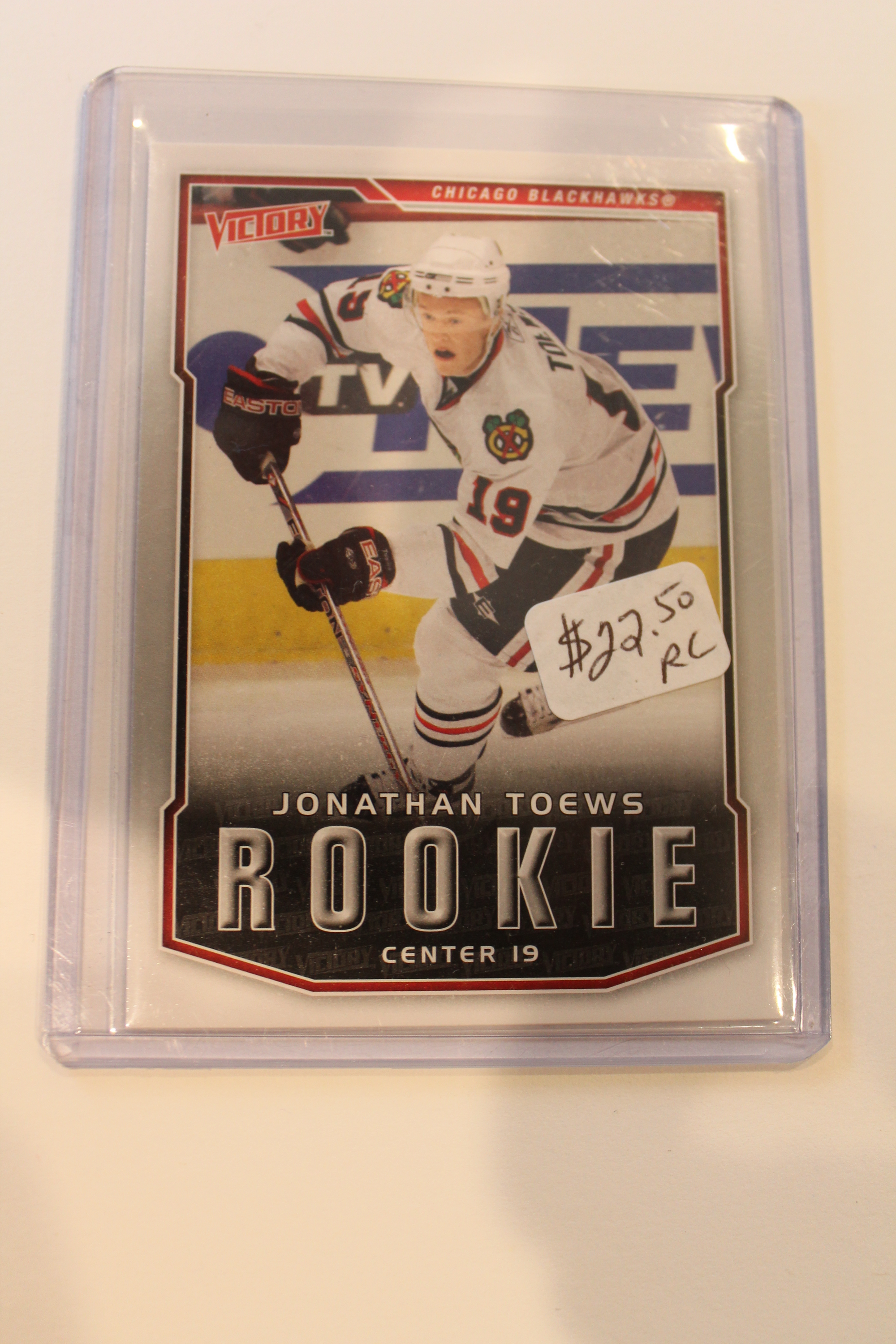 Jonathan Toews Victory Rookie Card