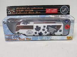 NHL Toronto Maple Leafs 1:64 Scale Collector Tour Bus