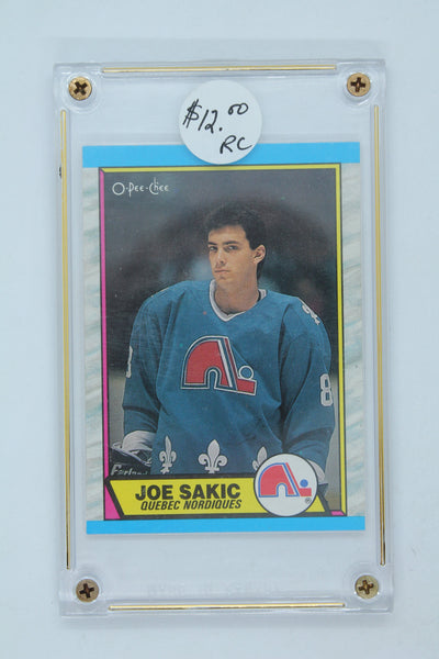 Joe Sakic 1989-90 O-Pee-Chee Rookie Card in screw down