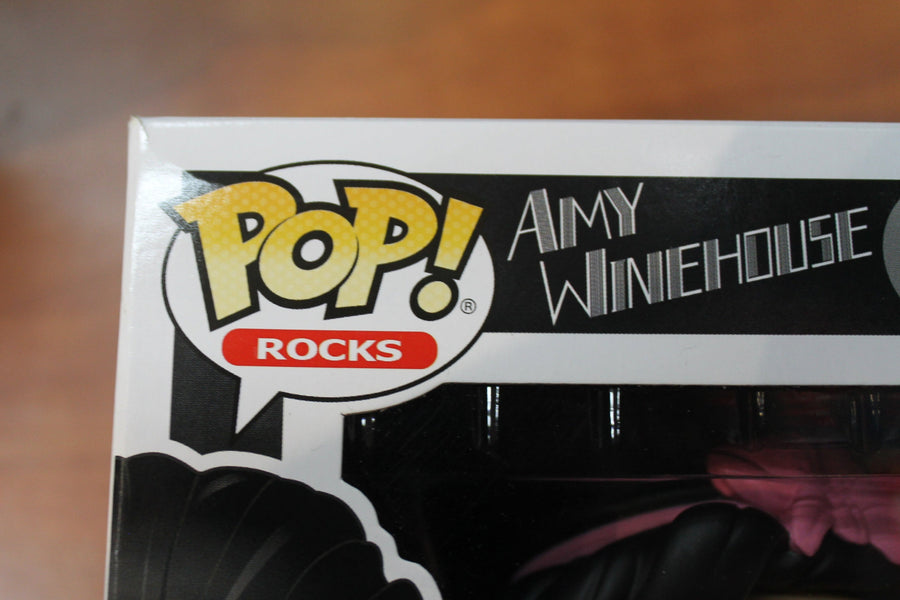 Funko POP Rocks Amy Winehouse #48 (slight damage-see pictures)