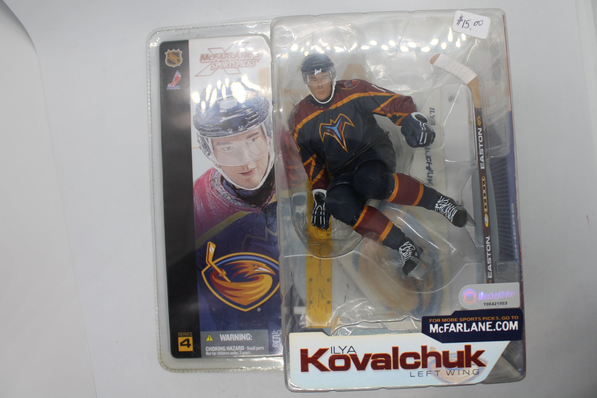 Ilya Kovalchuk McFarlane Series 4  - Atlanta Thrashers (2002) - Yellowing Clamshell