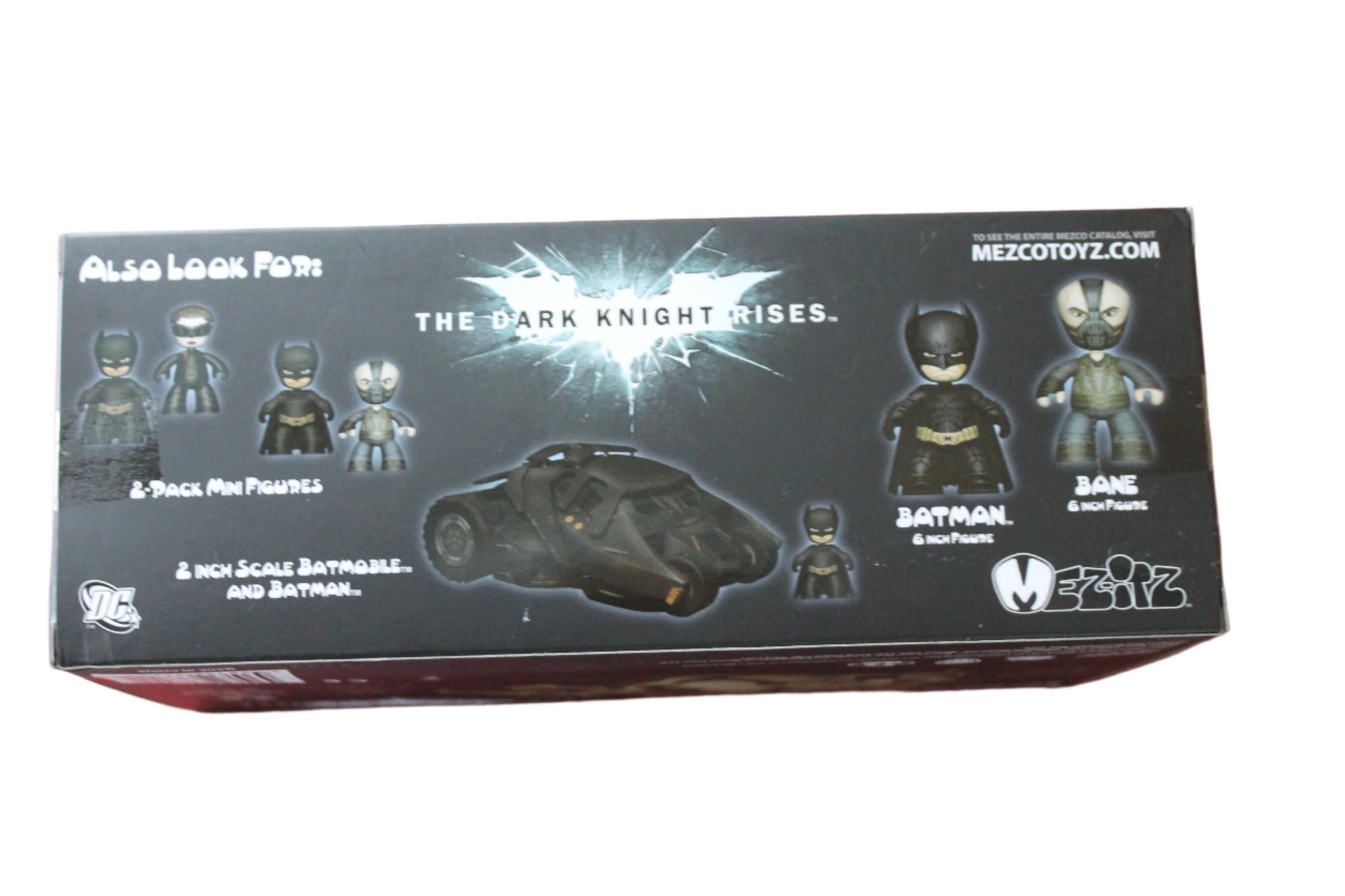 Mezco Toyz Mez-Itz The Dark Knight Rises 2" Scale: Tumbler (With Battle Damaged Batman & Bane)