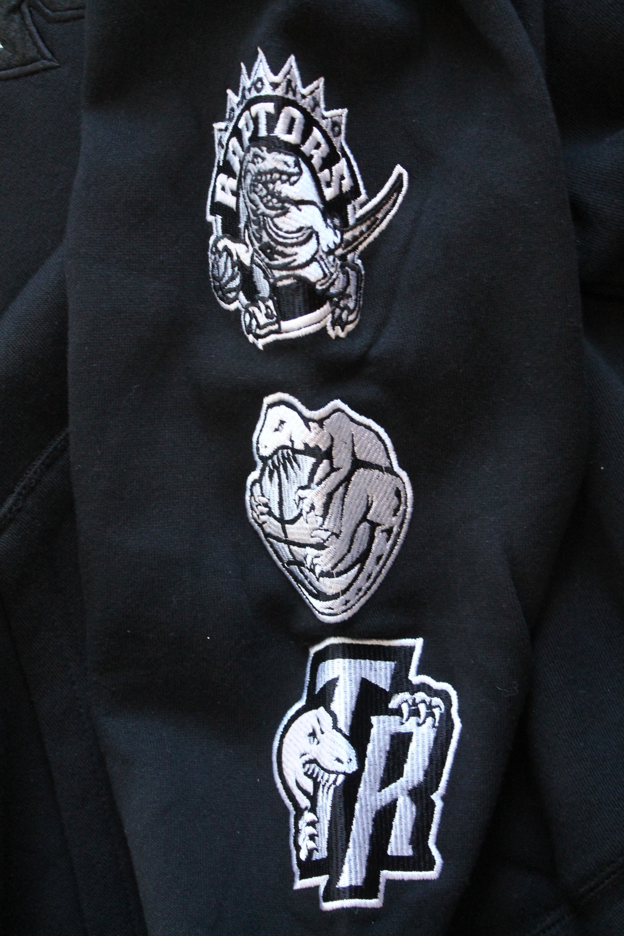 NBA Toronto Raptors Mitchell & Ness Men's Hoodie - XLarge