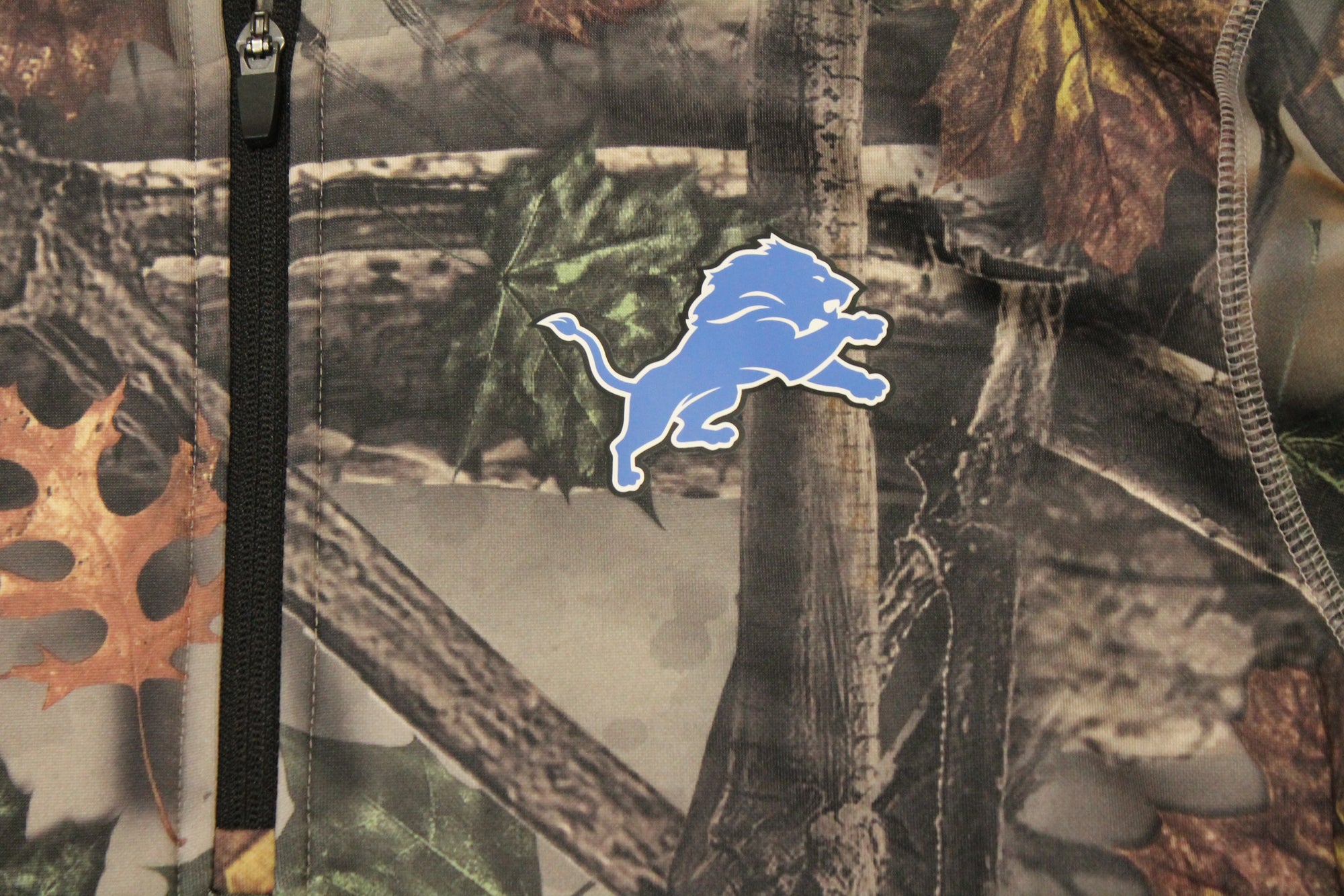 NFL Detroit Lions Men's Majestic Camo 1/4 Zip Long Sleeve Sweater