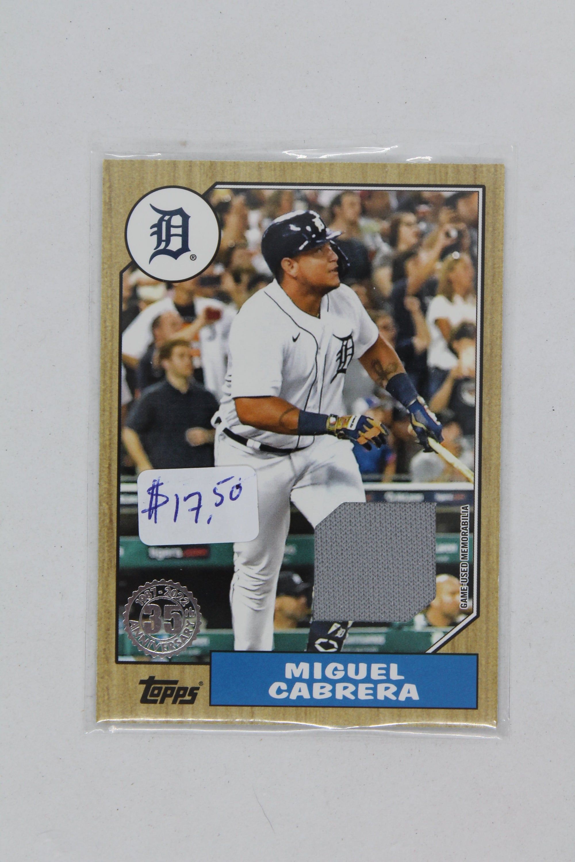 Miguel Cabrera 2022 Topps Series 1 - 1987 Topps Baseball Relics #87R-MC Jersey Card
