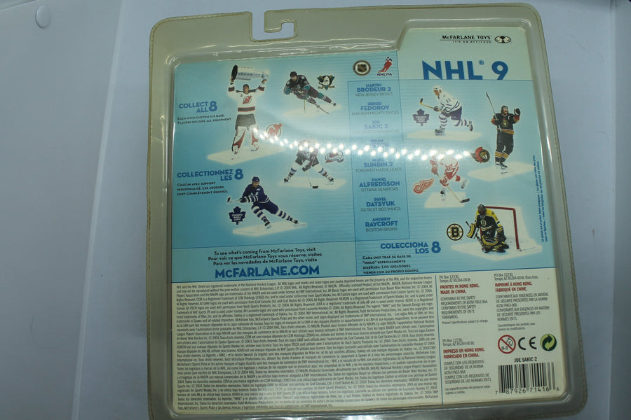 McFarlane Joe Sakic2 Series 9 - Colorado Avalanche Chase 6" Action Figure