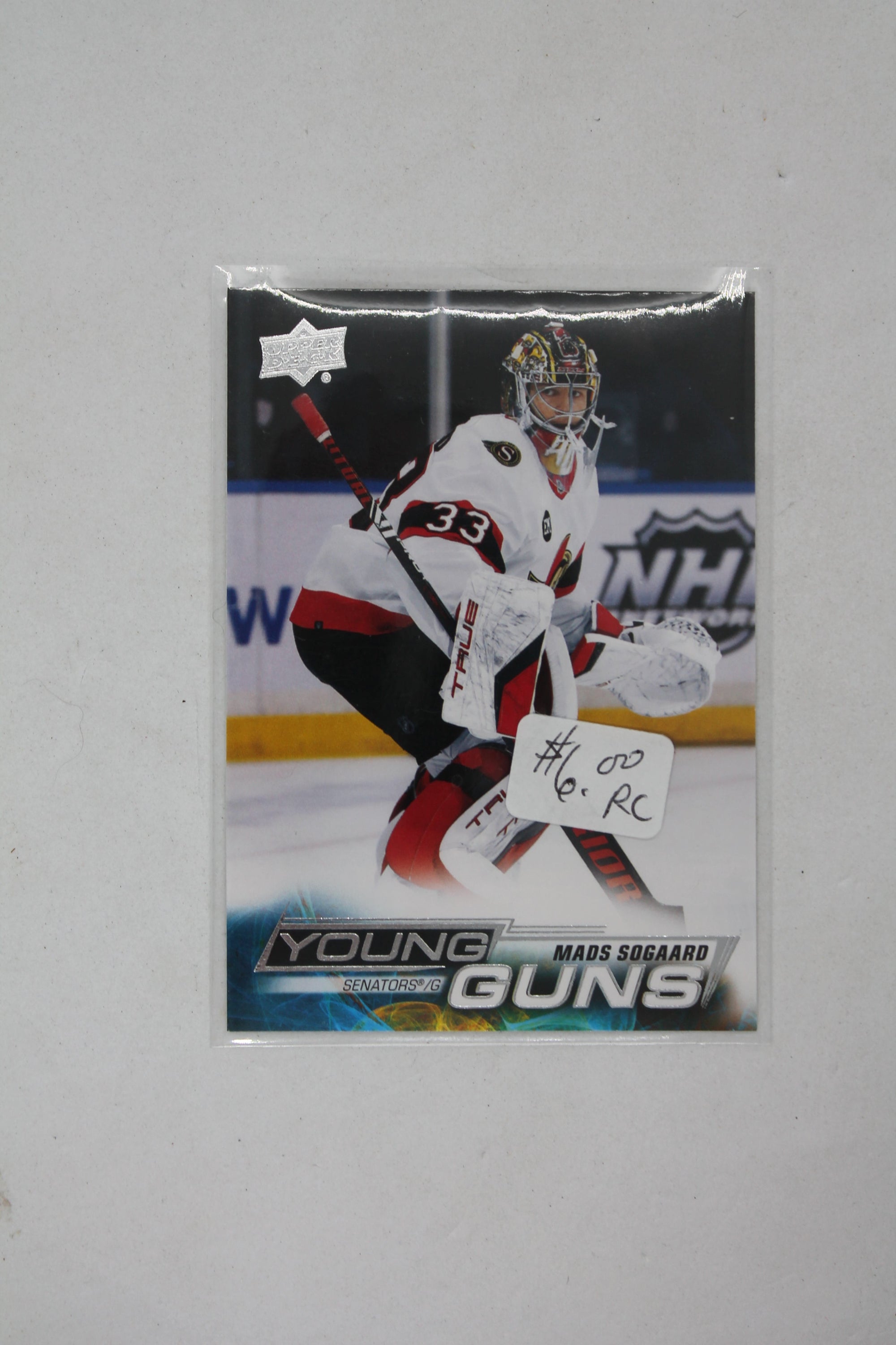 Mads Sogaard 2022-23 Upper Deck Series 1 - [Base] #245 Young Guns Rookie Card