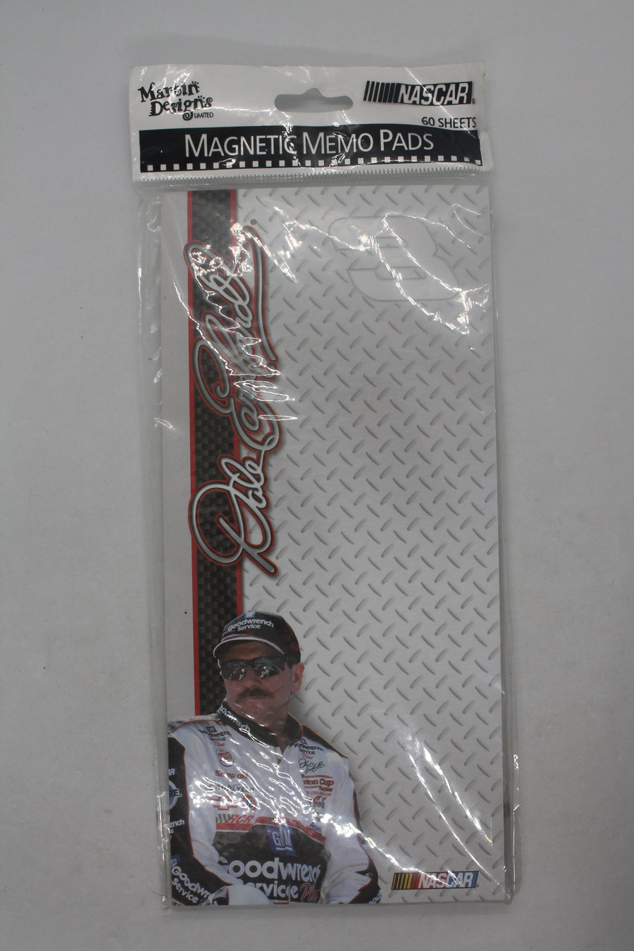 NASCAR - Dale Earnhardt Sr. #3 Magnetic Memo Pad - 60 Sheets