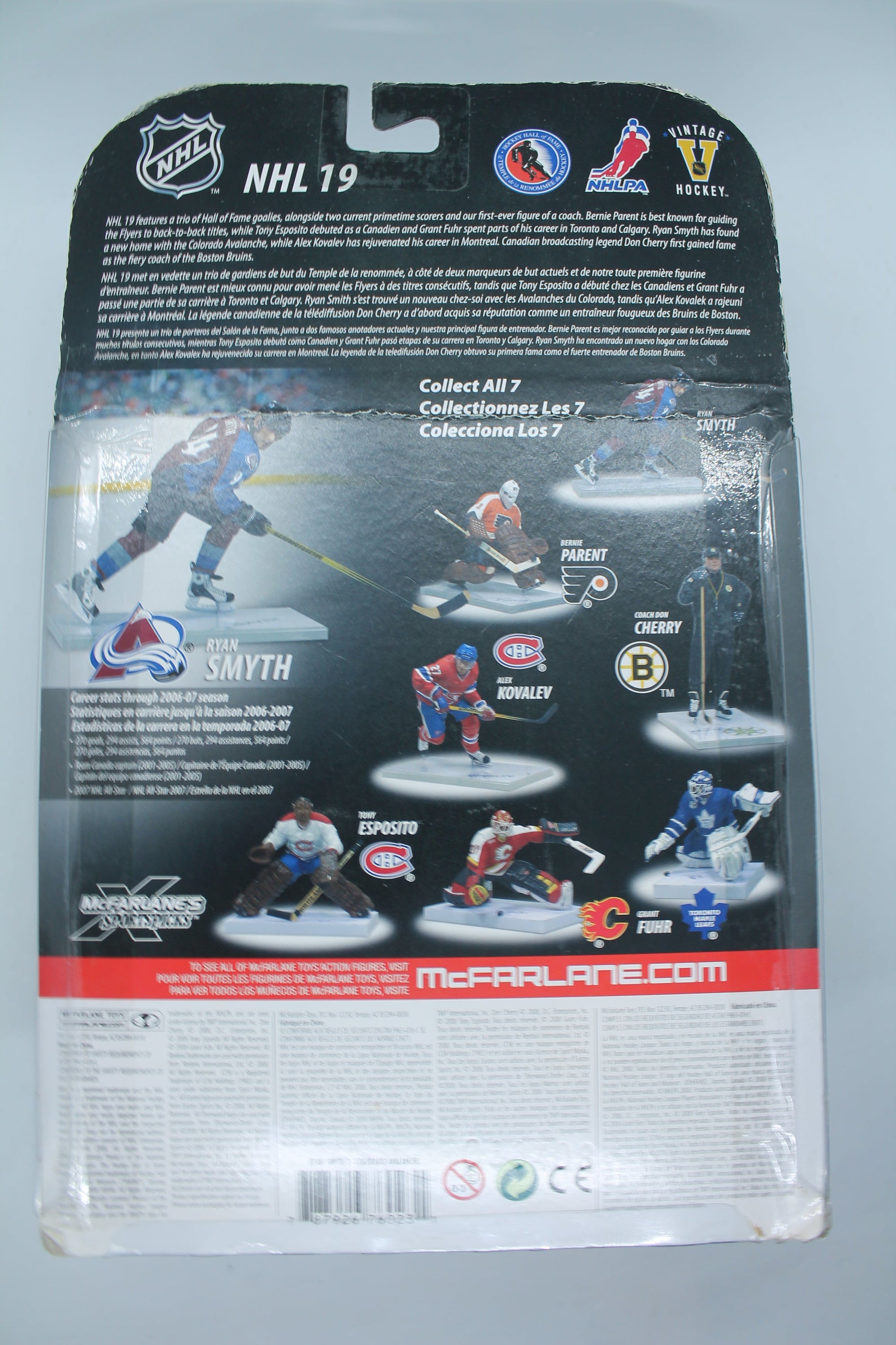 McFarlane Ryan Smyth NHL 19 6" Action Figure - Colorado Avalanche - Some damage to packaging