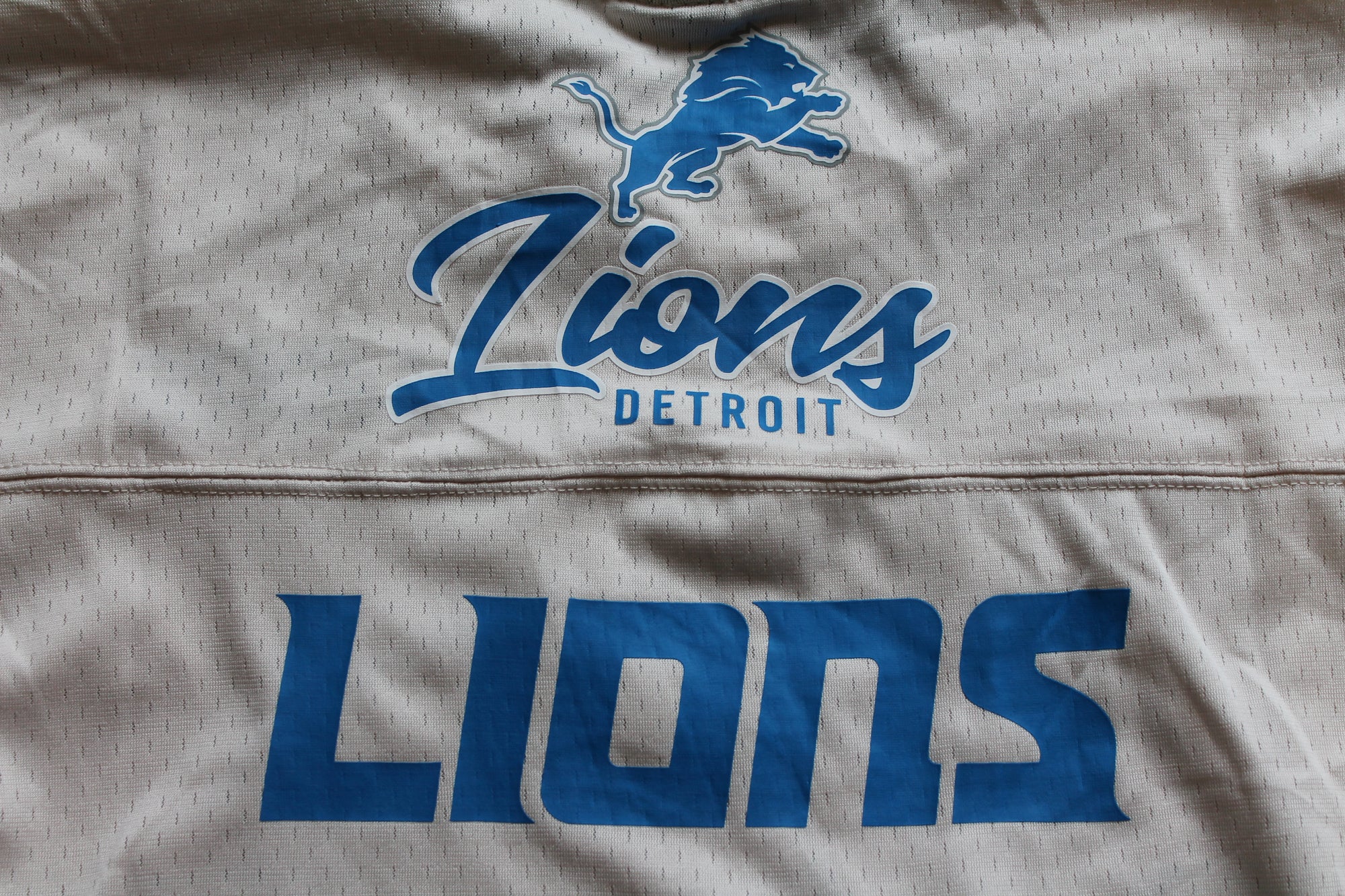 NFL- Men's Ultra Game Team Apparel Detroit Lions Jersey - Large