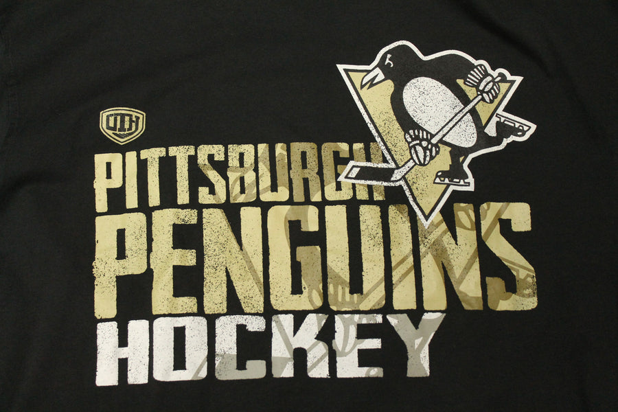 NHL Pittsburgh Penguins Men's Old Time Hockey Longsleeve Tee