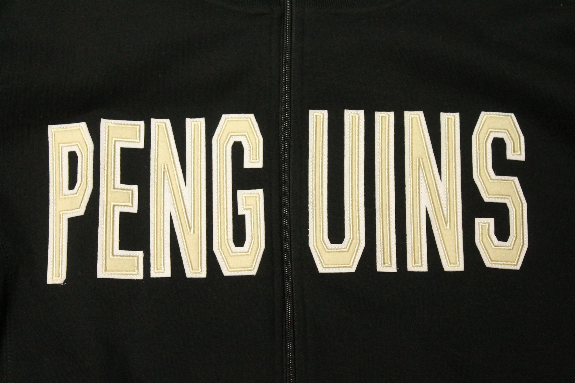 NHL Pittsburgh Penguins Men's Old Time Hockey Longsleeve Zip-Up Sweater (Sale)