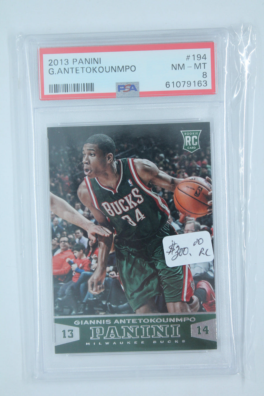 Funko POP! Trading Card: NBA Milwaukee Bucks Giannis Antetokounmpo #06 –  Rocket Collectibles