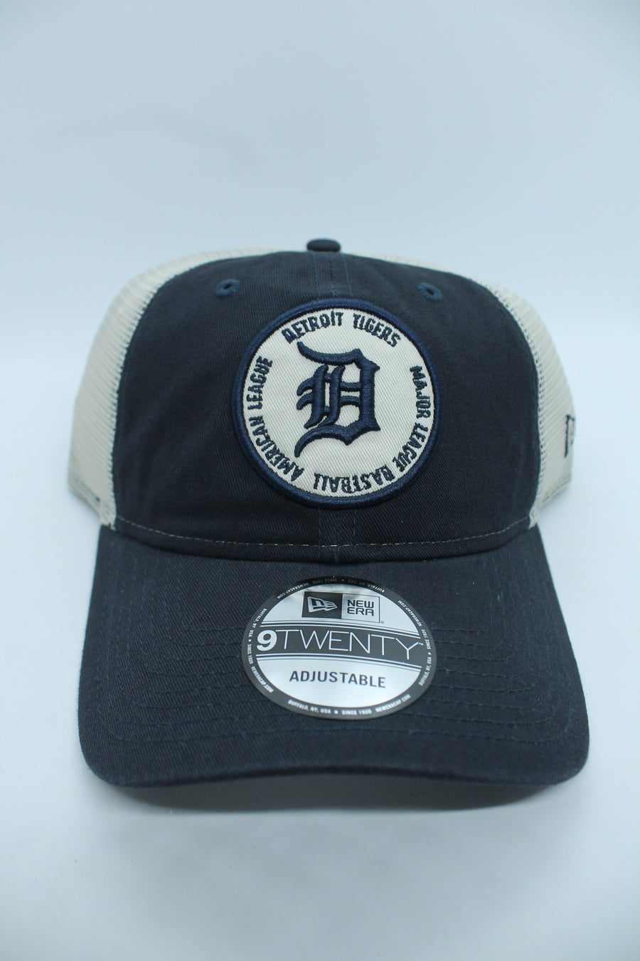 Men's New Era Navy Detroit Tigers Blackletter Arch 9FIFTY Snapback Hat