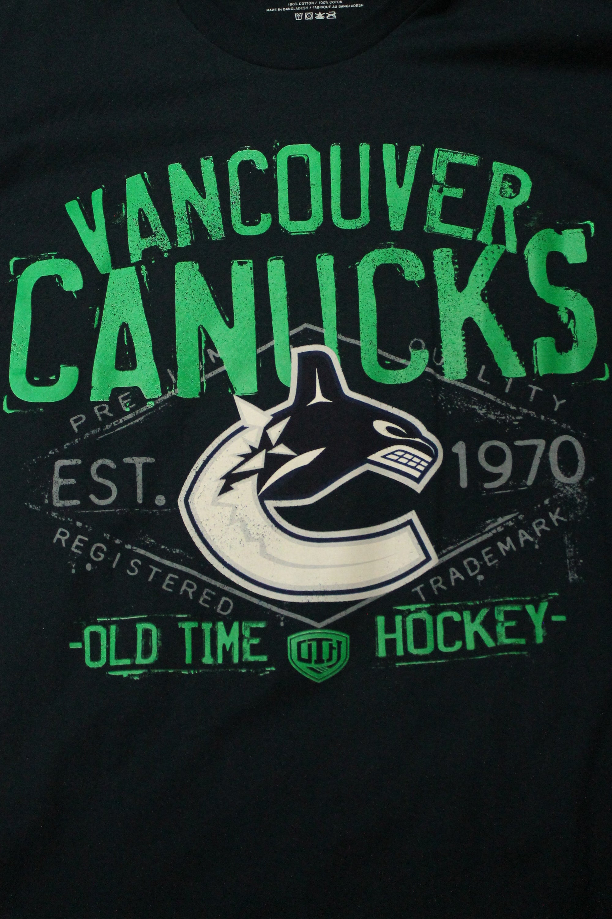 NHL Vancouver Canucks Men's Old Time Hockey Scotch Tee