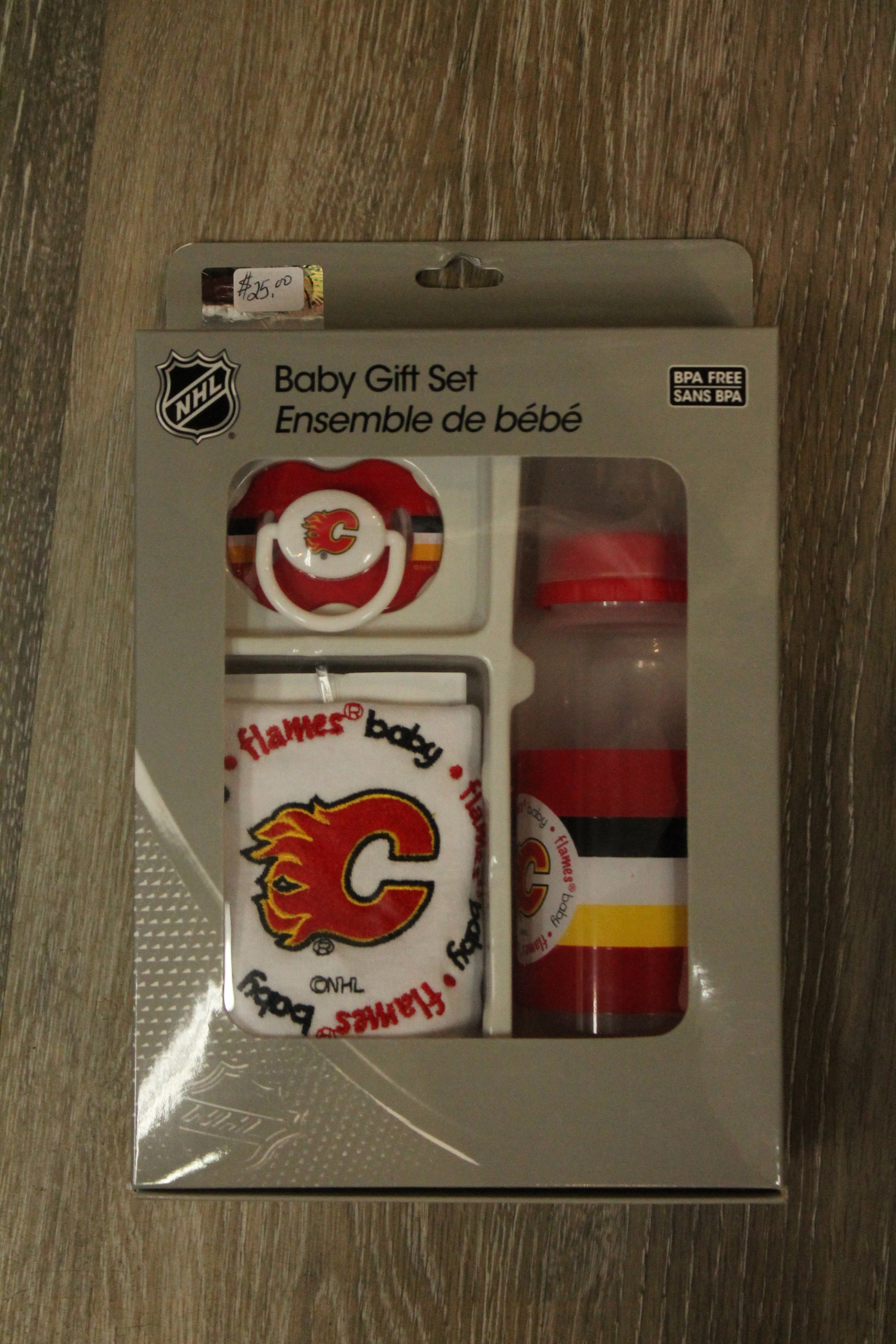 NHL Calgary Flames Baby Gift Set