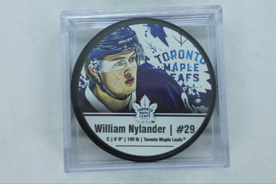 NHL Toronto Maple Leafs William Nylander #29 Hockey Puck in Puck Case