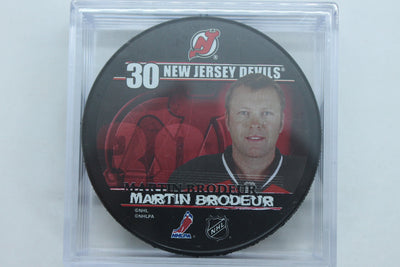 NHL New Jersey Devils Martin Brodeur #30 Hockey Puck in Puck Case
