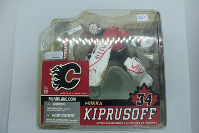 Miikka Kiprusoff McFarlane Series 11 - Calgary Flames (2005) - Yellowed clamshell