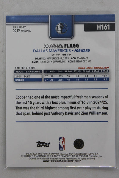Cooper Flagg 2025-26 Topps Holiday Rookie Card