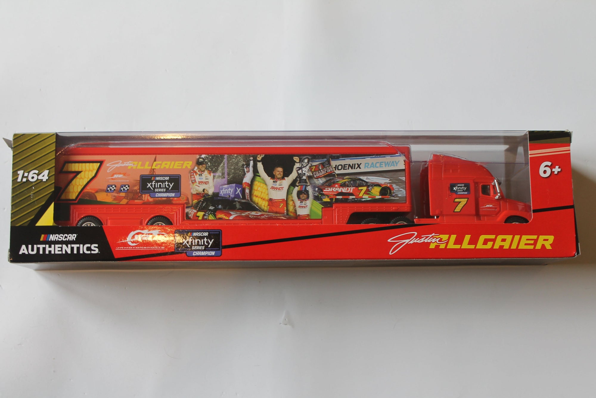 Nascar Authentics 1:64 Hauler Justin Allgaier #7 - 2025 Wave 02