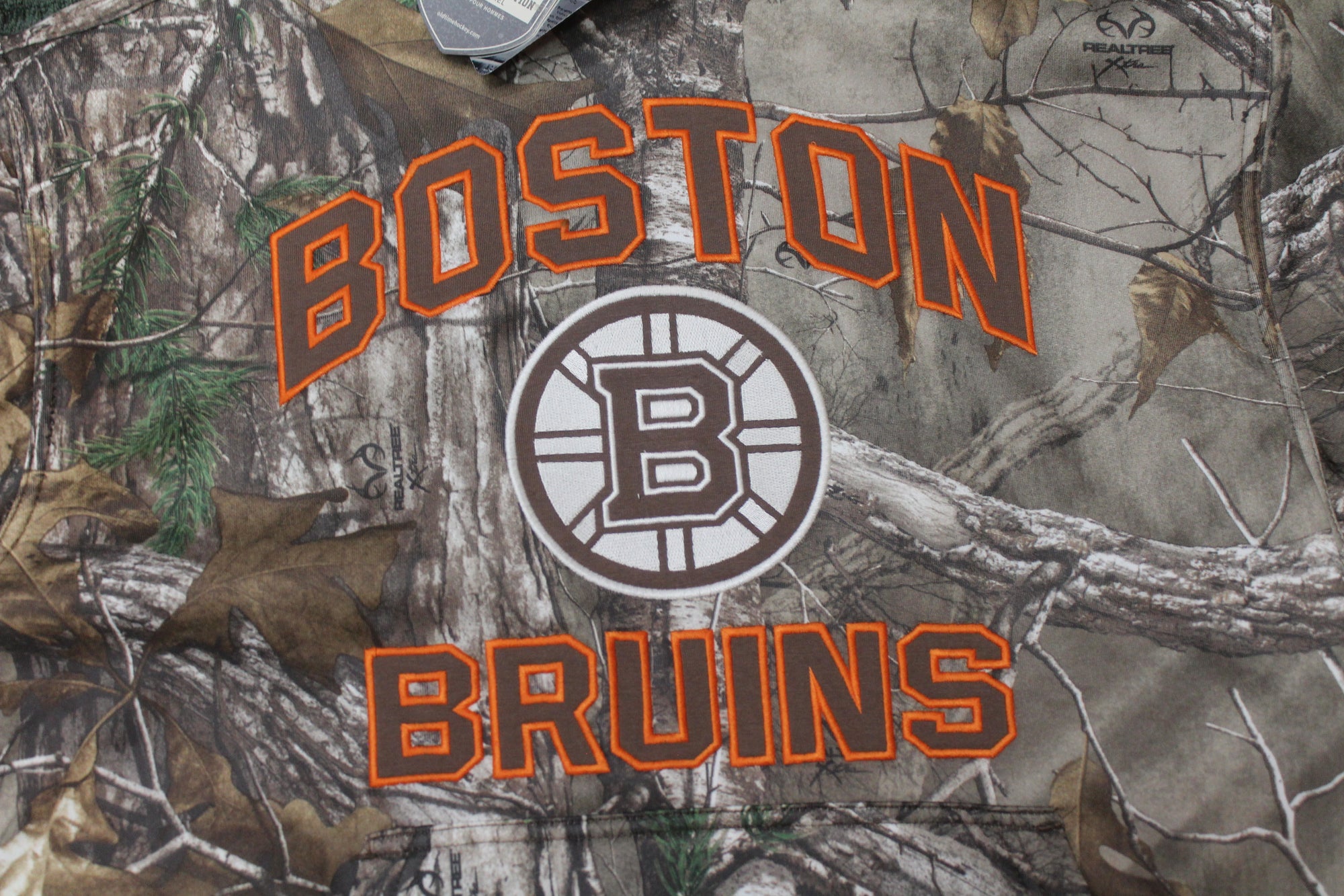 NHL Boston Bruins Men's Realtree Parot Fleece Camo OTH Hoodie