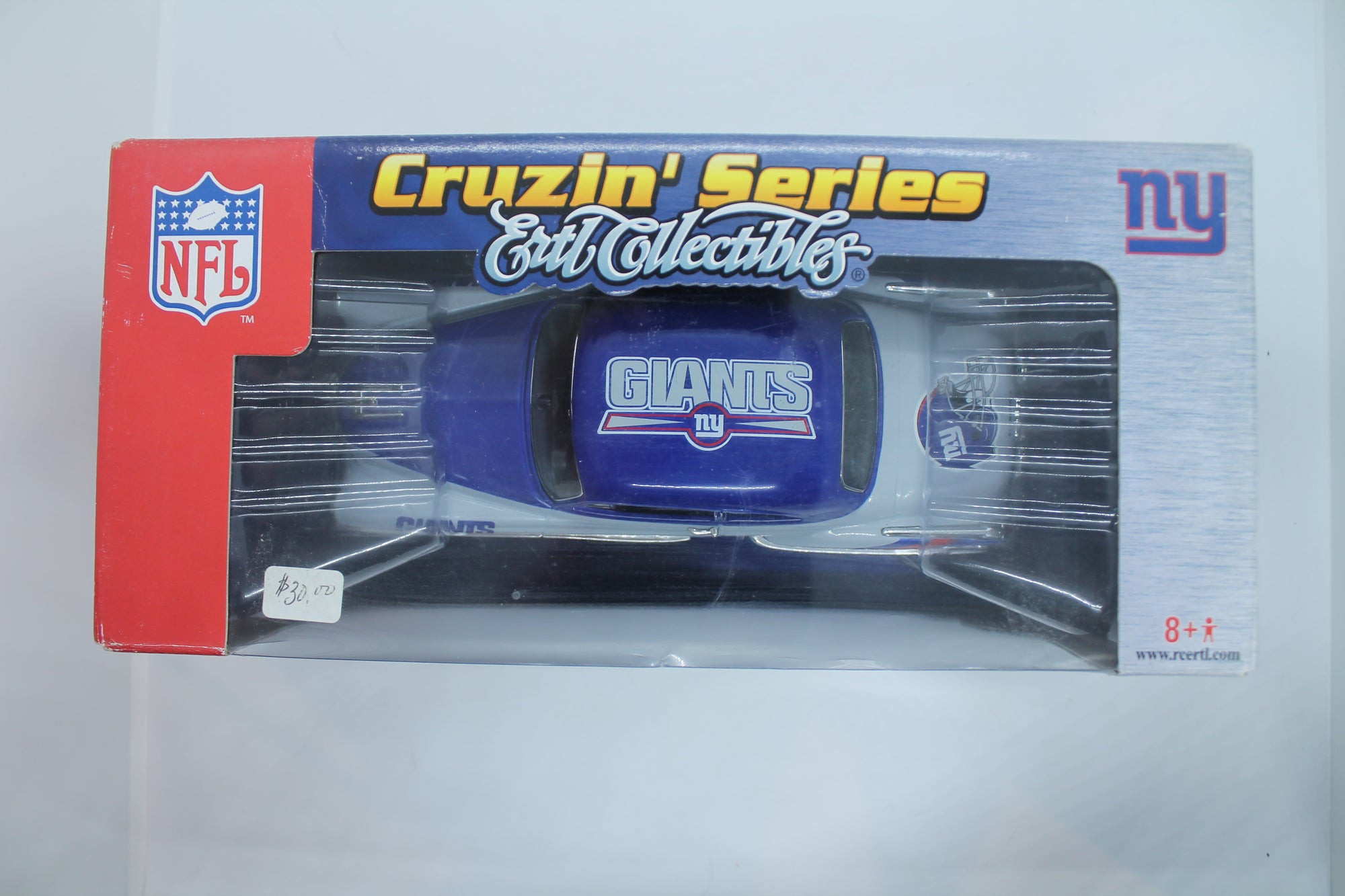 NFL New York Giants 1:25 Scale '1950 Olds Rocket 88 Diecast - Ertl Collectibles