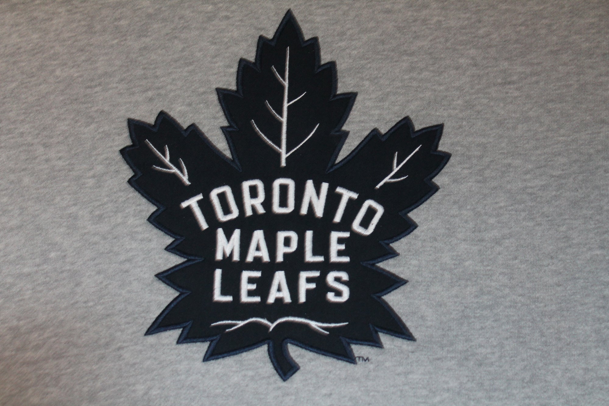 NHL Toronto Maple Leafs Men's '47 Brand Hoodie - XXLarge
