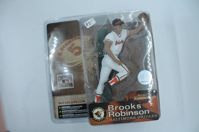 Brooks Robinson Cooperstown Collection Series 1 Mcfarlane - (2004) - Baltimore Orioles