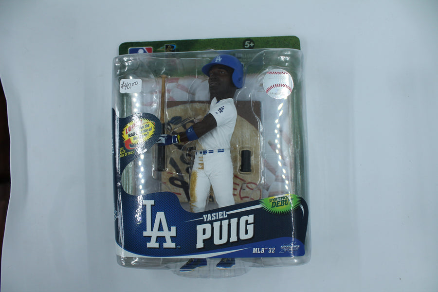 Yasiel Puig McFarlane MLB 32 L.A. Dodgers Bronze Action Figure #1729 of 2000