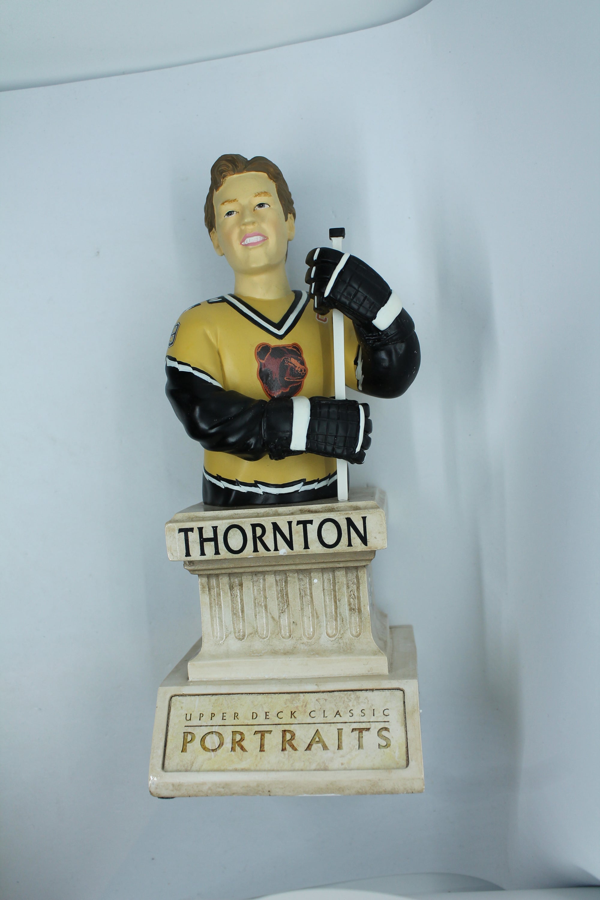 Joe Thornton 2002-03 Upper Deck Classic Portraits Mini Bust
