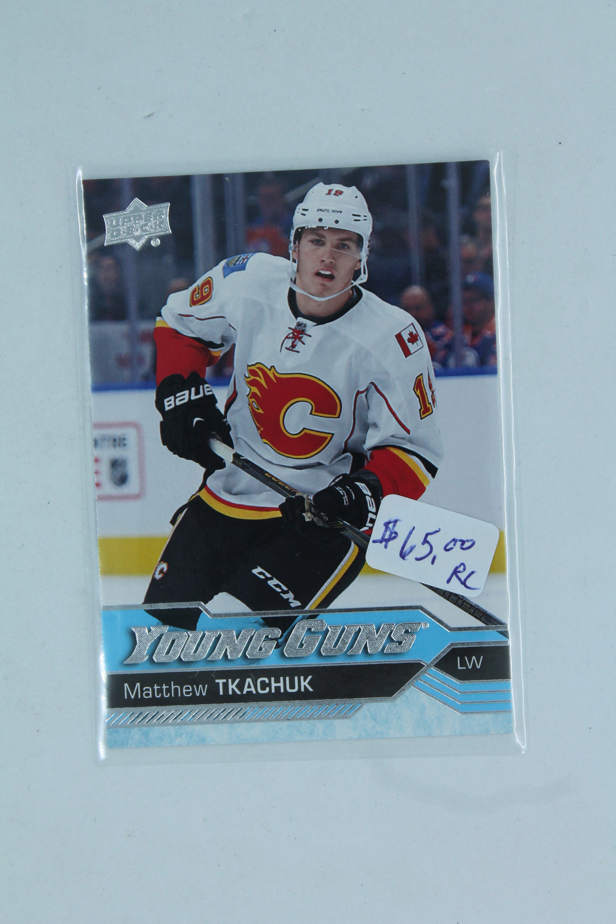 Matthew Tkachuk 2016-17 Upper Deck Young Guns Rookie Card