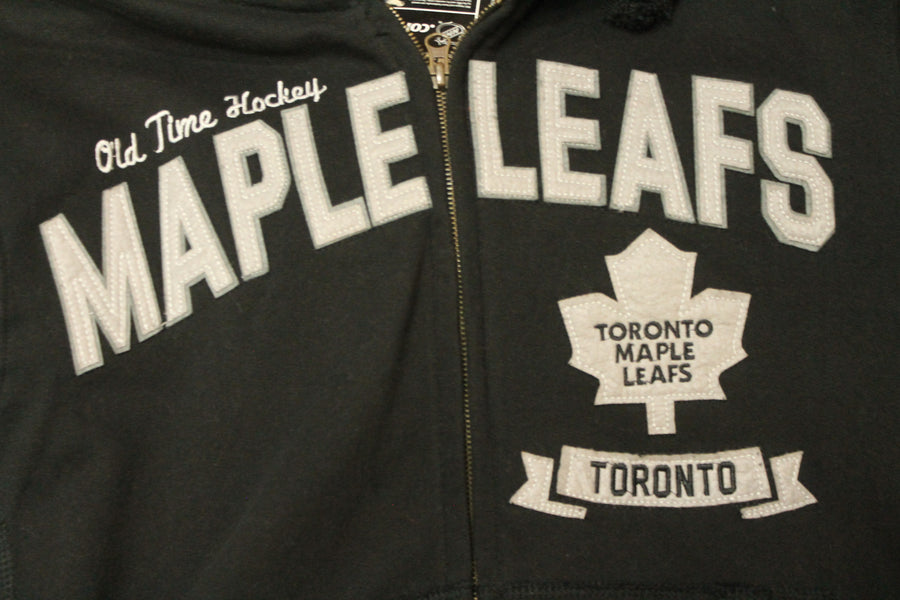 NHL Toronto Maple Leafs Old Time Hockey Men's Causeway Collection Zip-Up - Large