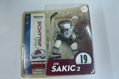 McFarlane Joe Sakic2 Series 9 - Colorado Avalanche 6" Action Figure