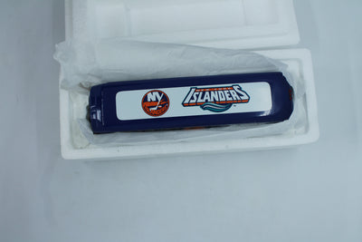 NHL New York Islanders 1:64 Scale Collector Tour Bus