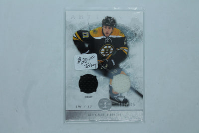 Milan Lucic 2012-13 Upper Deck Artifacts Jersey Card  #091/125