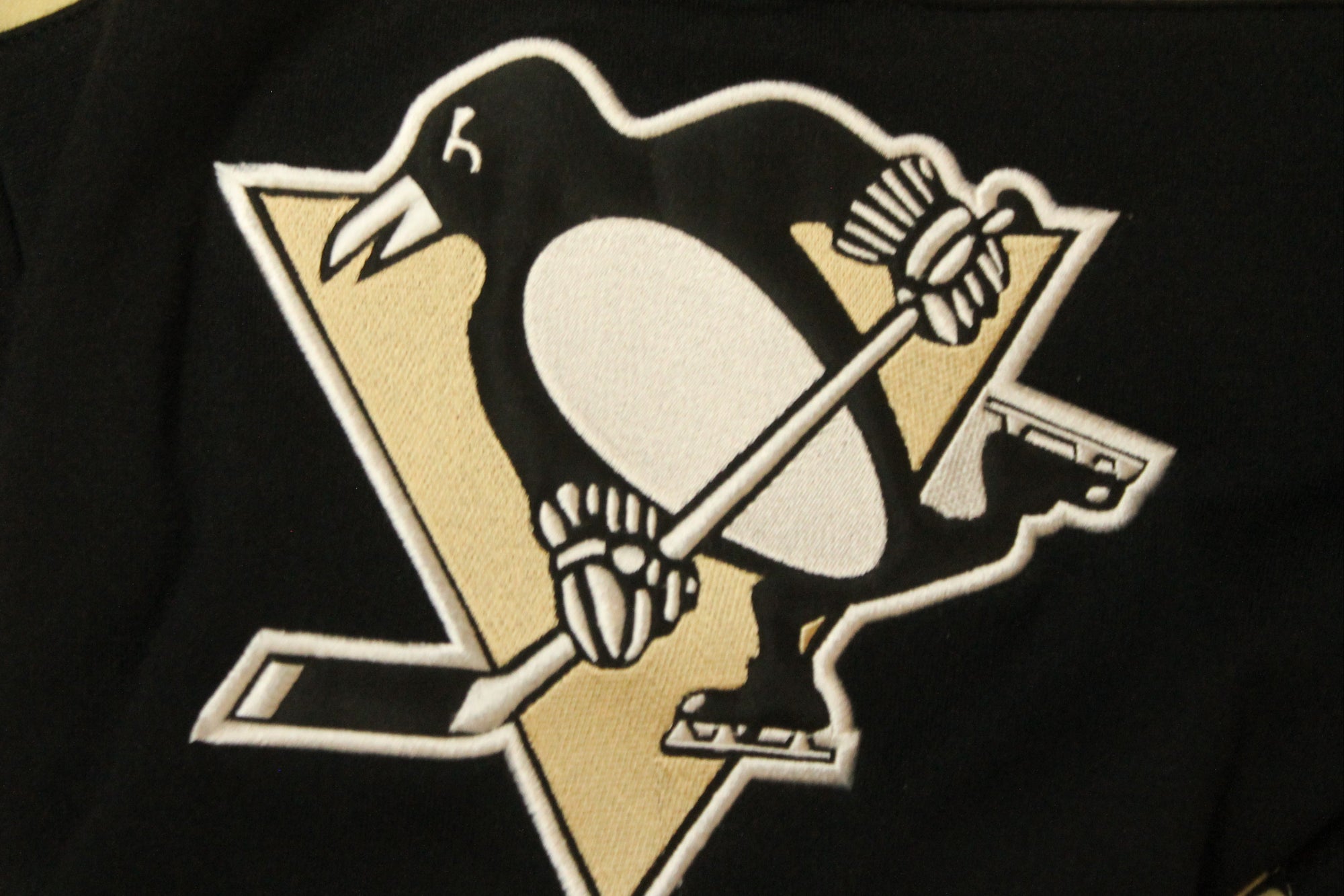 NHL Pittsburgh Penguins Kids Reebok Fleece Lacer Hoodie