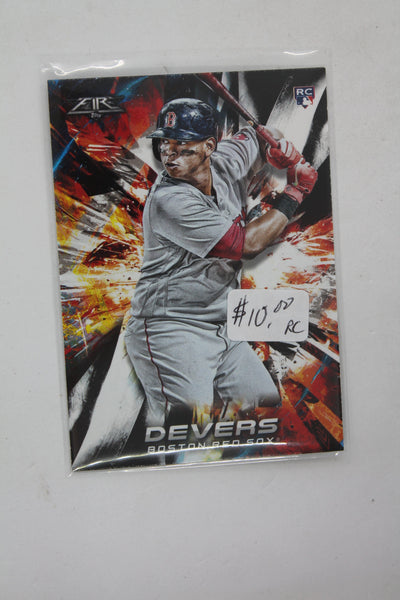 Rafael Devers Topps Fire Rookie Card