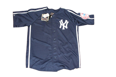 MLB New York Yankees Mickey Mantle #7 Majestic Cooperstown Cool Base Men's Jersey - Medium