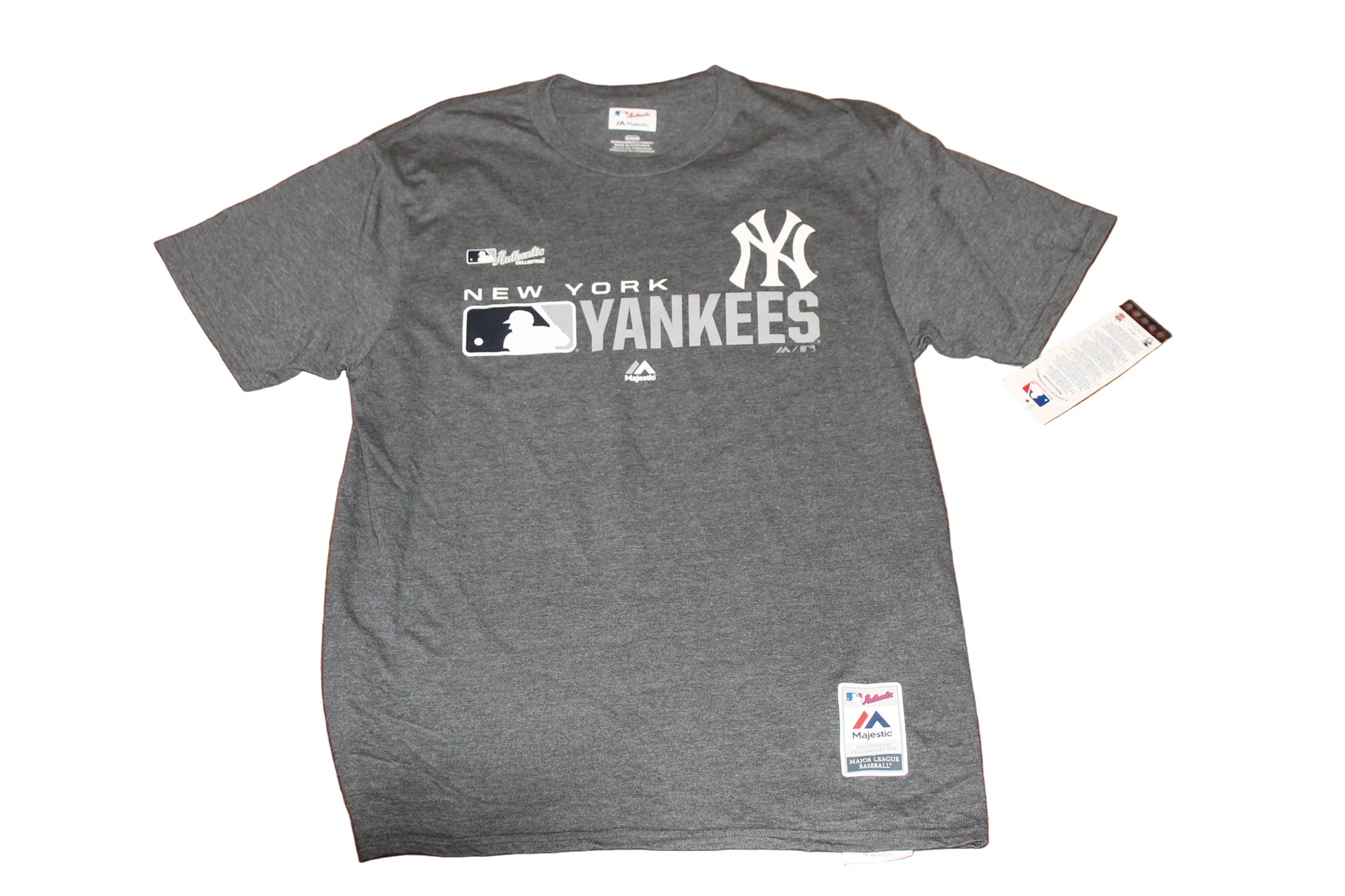 MLB New York Yankees Men's Tee - Majestic Authentic Collection