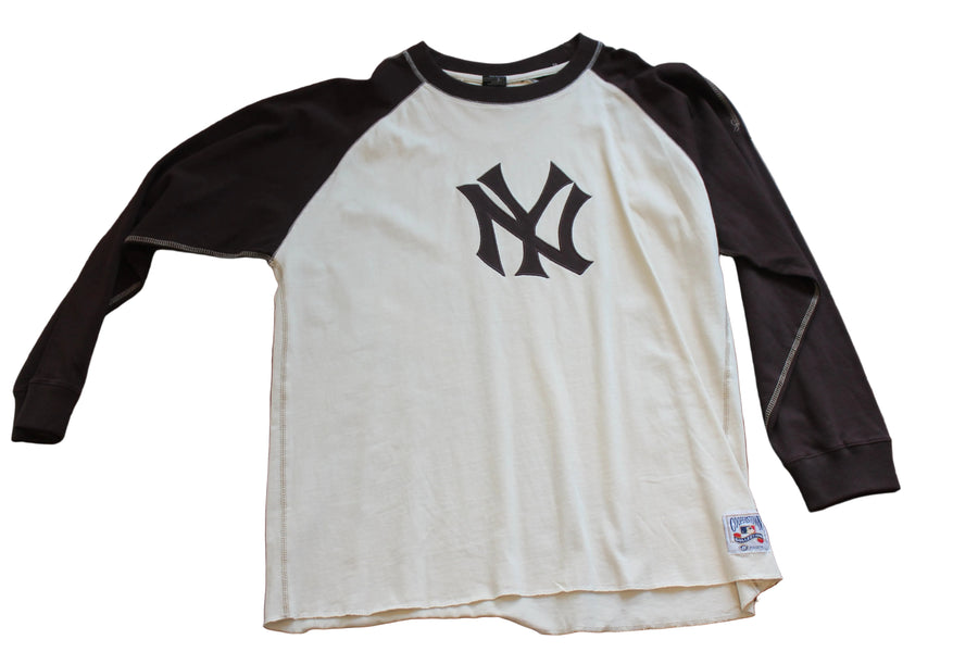 MLB New York Yankees Men's Long Sleeve Tee - Bulletin - Cooperstown Collection - XXLarge
