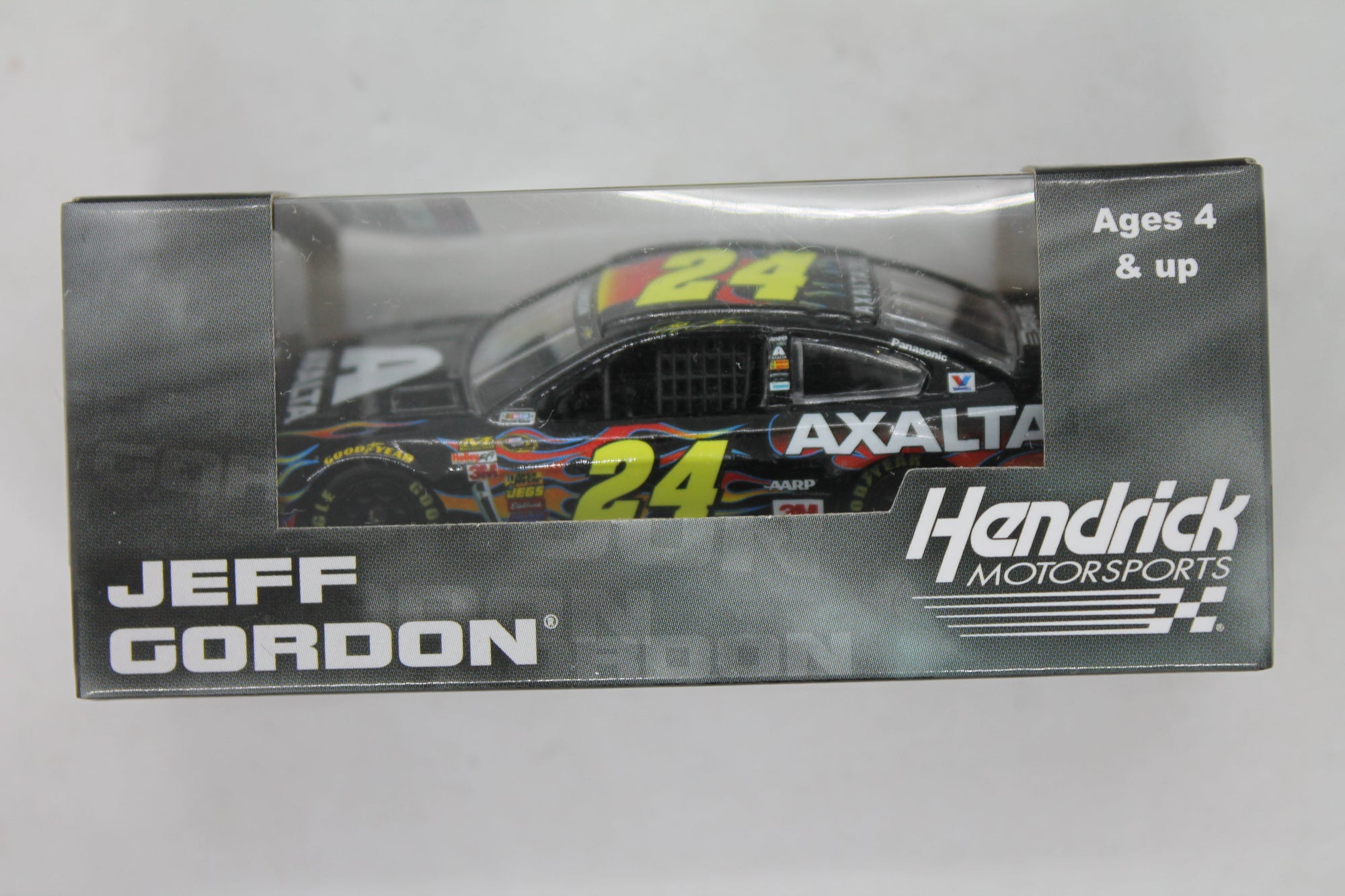 2015 Jeff Gordon #24 Axalta 1/64 Gold Series diecast