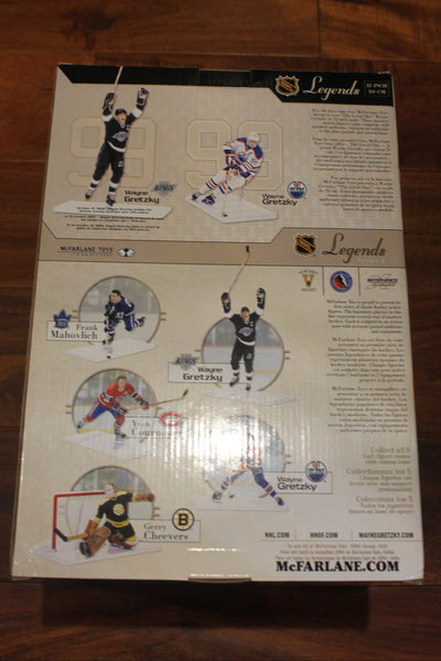 WAYNE GRETZKY MCFARLANE LEGENDS 12" L.A. KINGS ACTION FIGURE