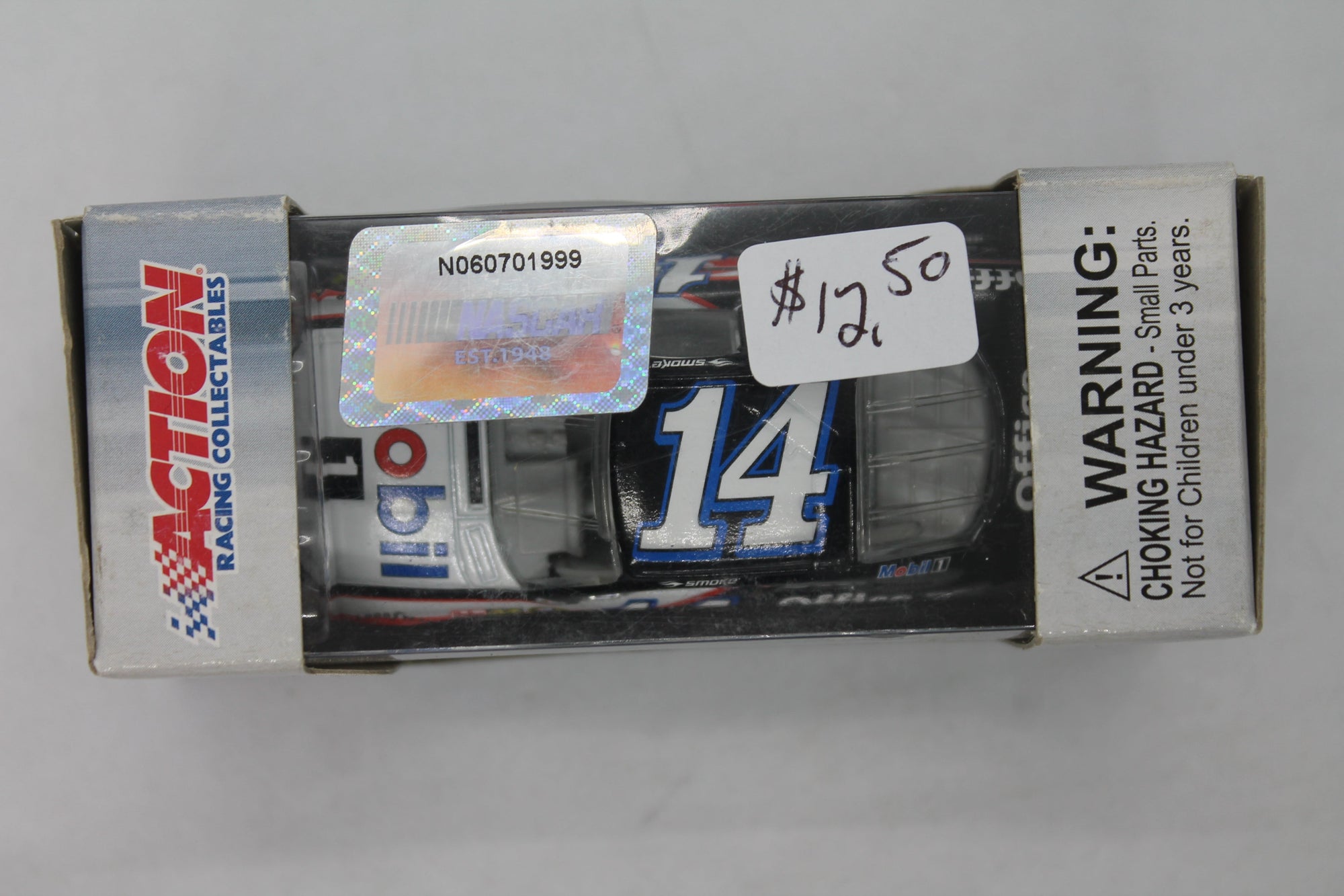 2011 Tony Stewart #14 Mobile 1 Impala 1/64 Diecast